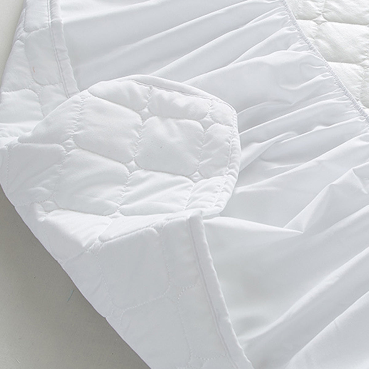 Hotel Mattress Protector Bed Top Cover Waterproof Fitted Sheet