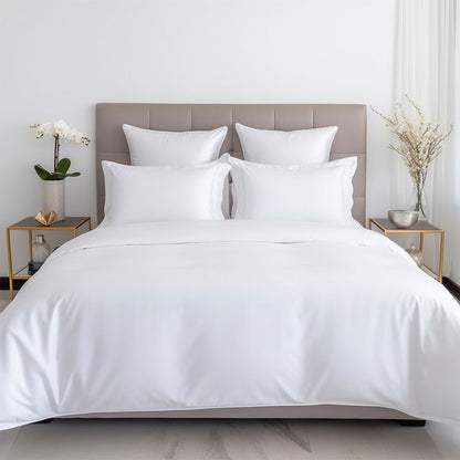White Duvet Cover Soft Fabric Easy Care for Hotels and Homes