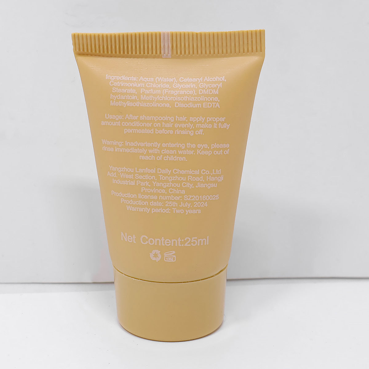 50pcs 25ml Hotel Toiletry Bottles Shampoo Conditioner