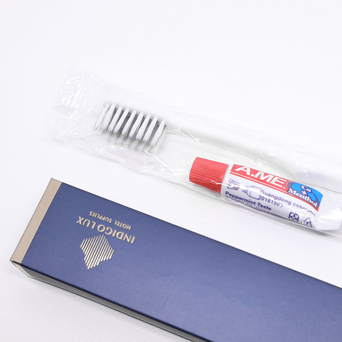 50 Sets Wrapped Toothbrush and 5g Toothpaste for Hotel Guests