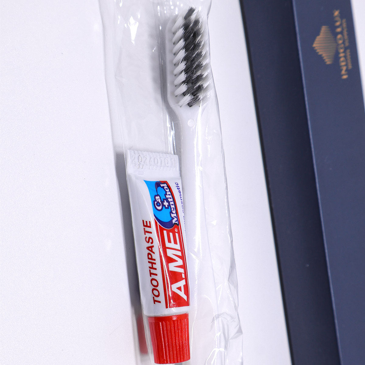 50 Sets Wrapped Toothbrush and 5g Toothpaste for Hotel Guests